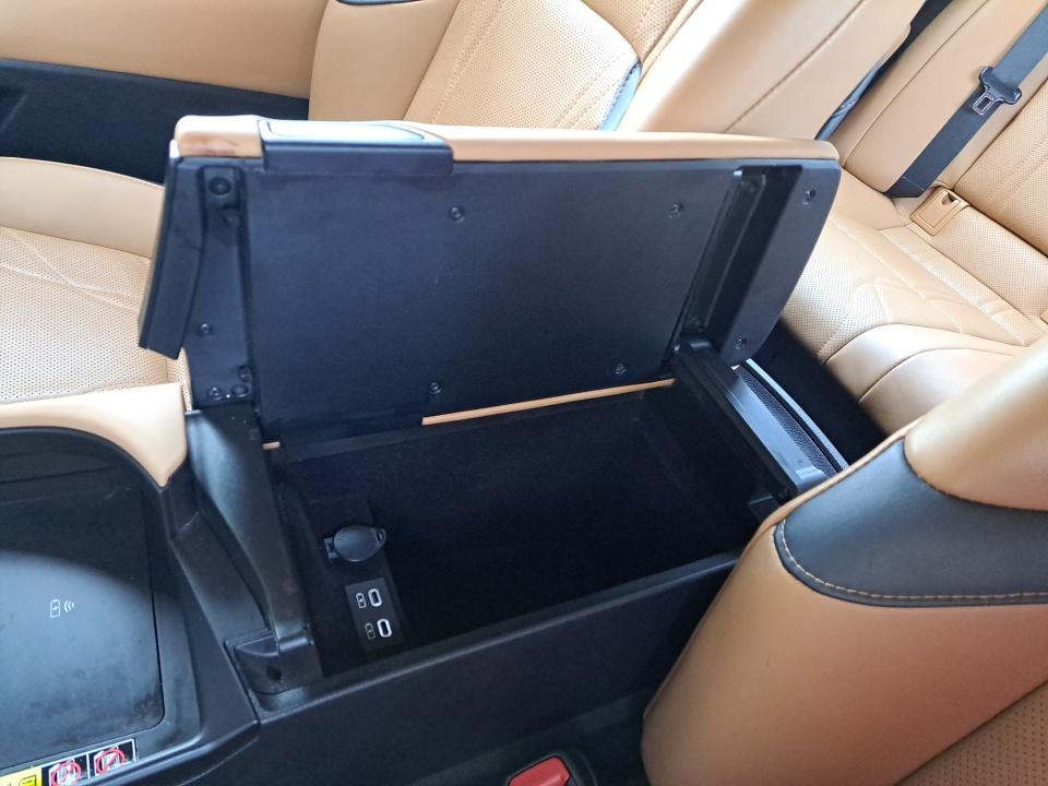 Used 2023 Lexus ES 300h Sedan