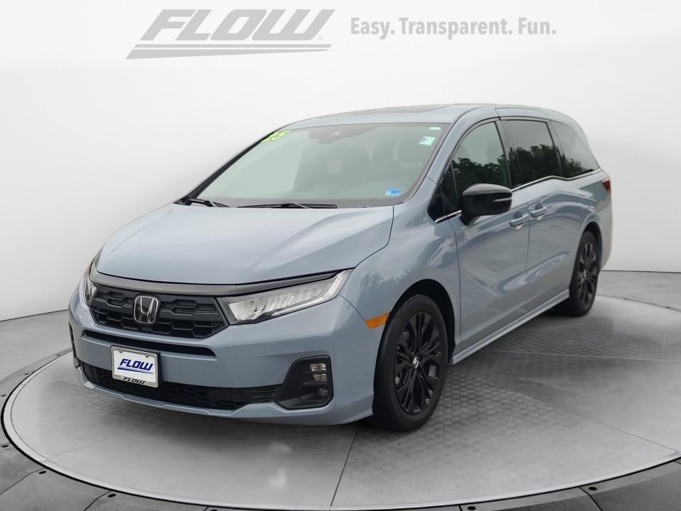 Used 2025 Honda Odyssey Van