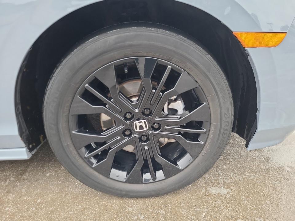 Used 2025 Honda Odyssey Van