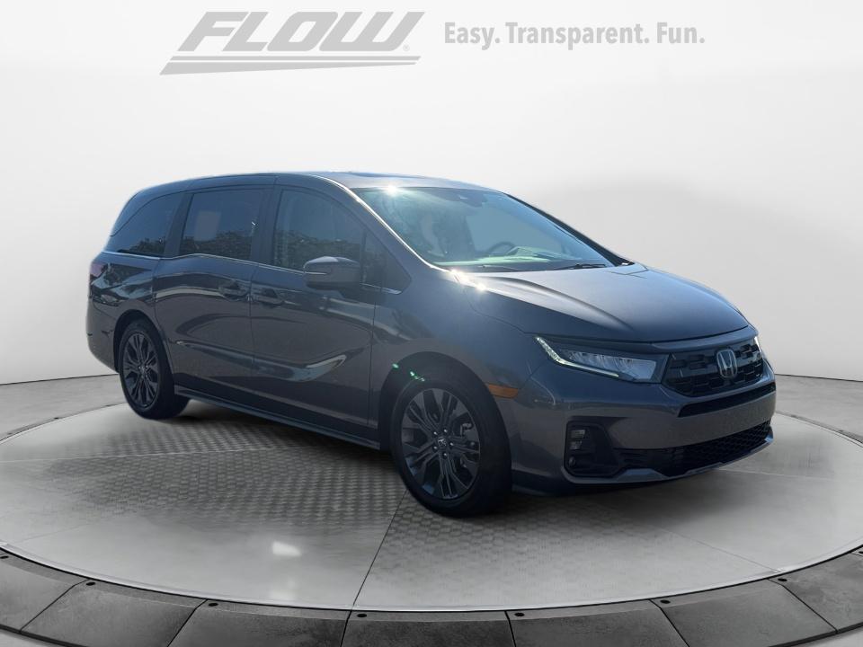 2026 Honda Odyssey Touring FWD