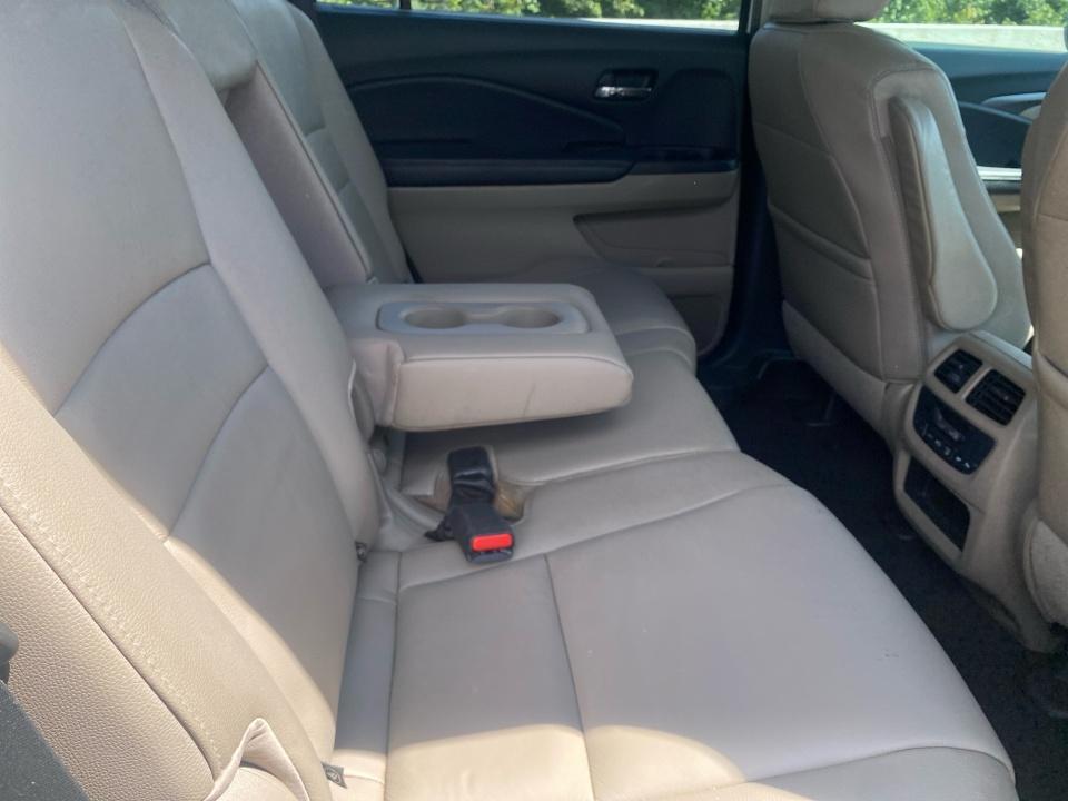 Used 2017 Honda Pilot SUV