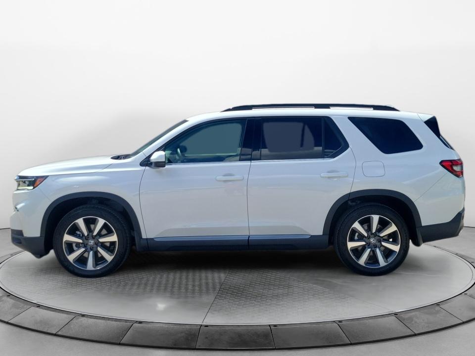 Used 2025 Honda Pilot SUV