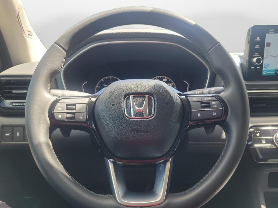 Used 2025 Honda Pilot SUV