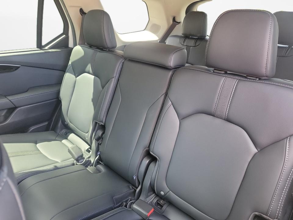 Used 2025 Honda Pilot SUV
