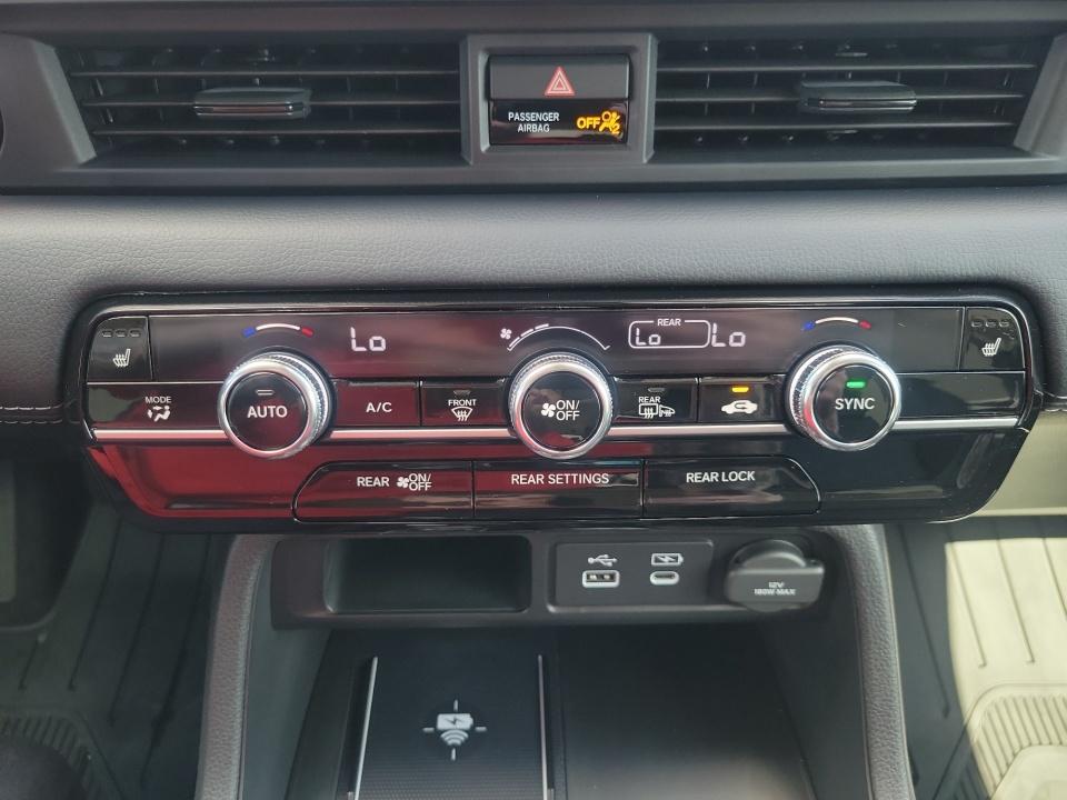 Used 2025 Honda Pilot SUV