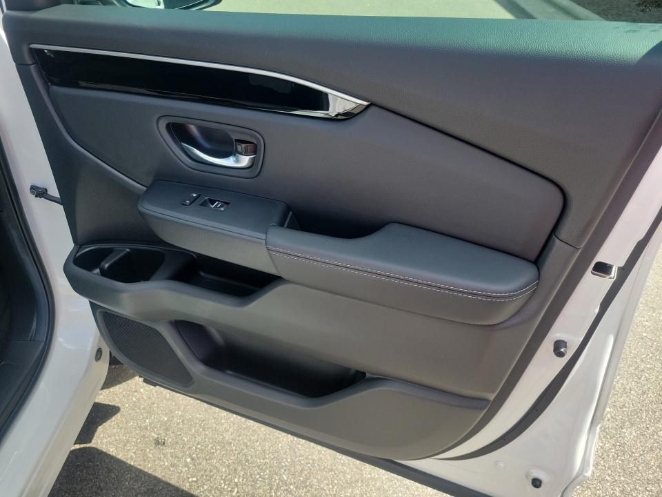 Used 2025 Honda Pilot SUV