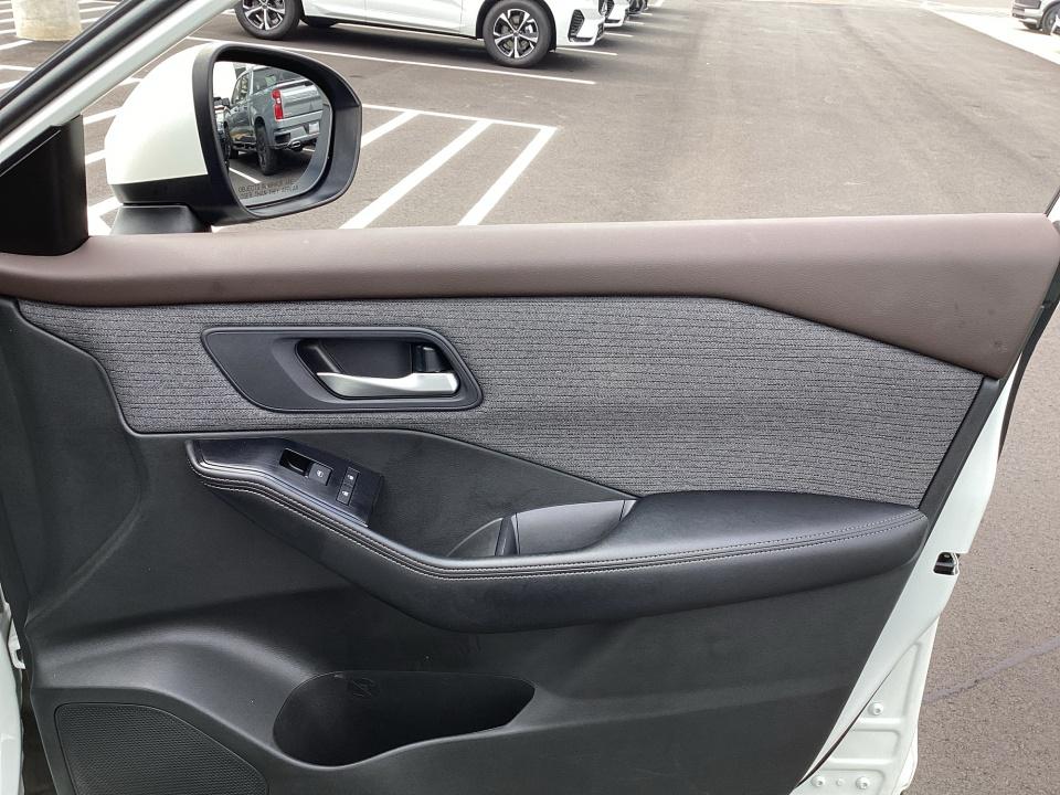 Used 2023 Nissan Rogue SUV