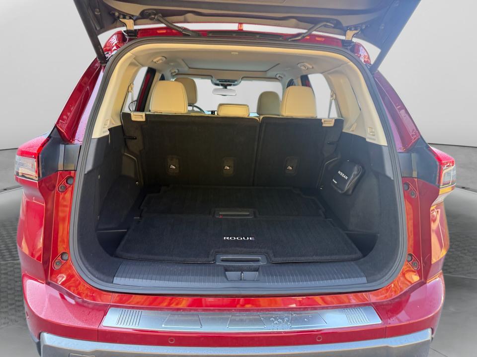 Used 2024 Nissan Rogue SUV