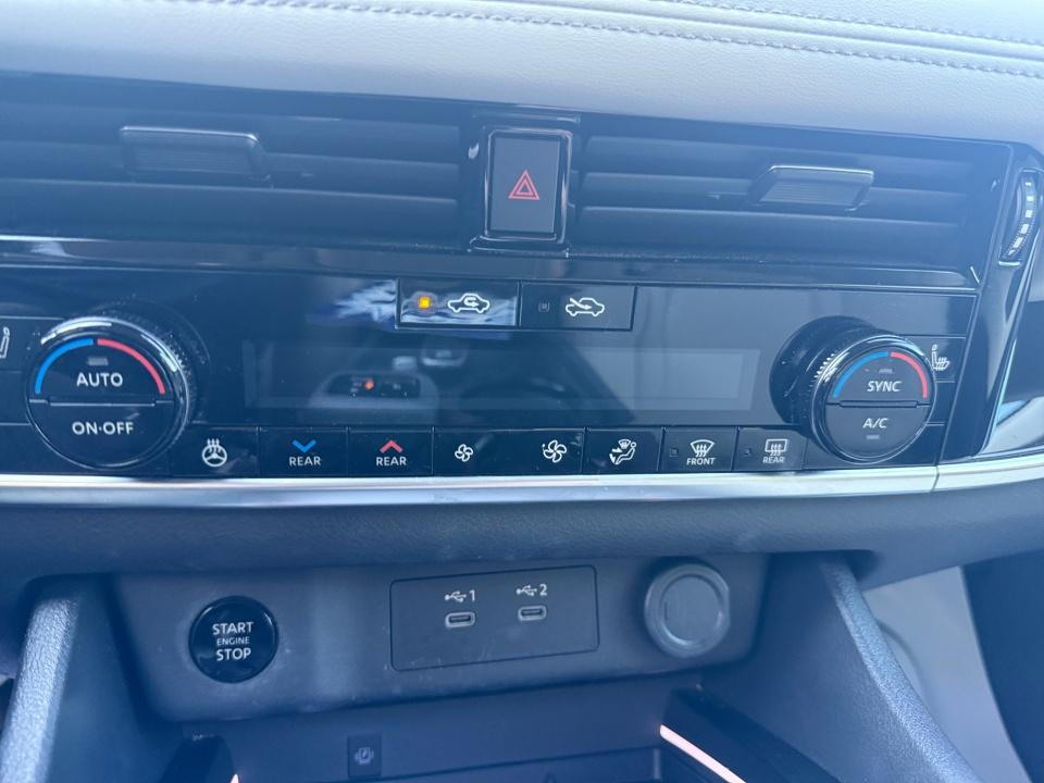 Used 2024 Nissan Rogue SUV