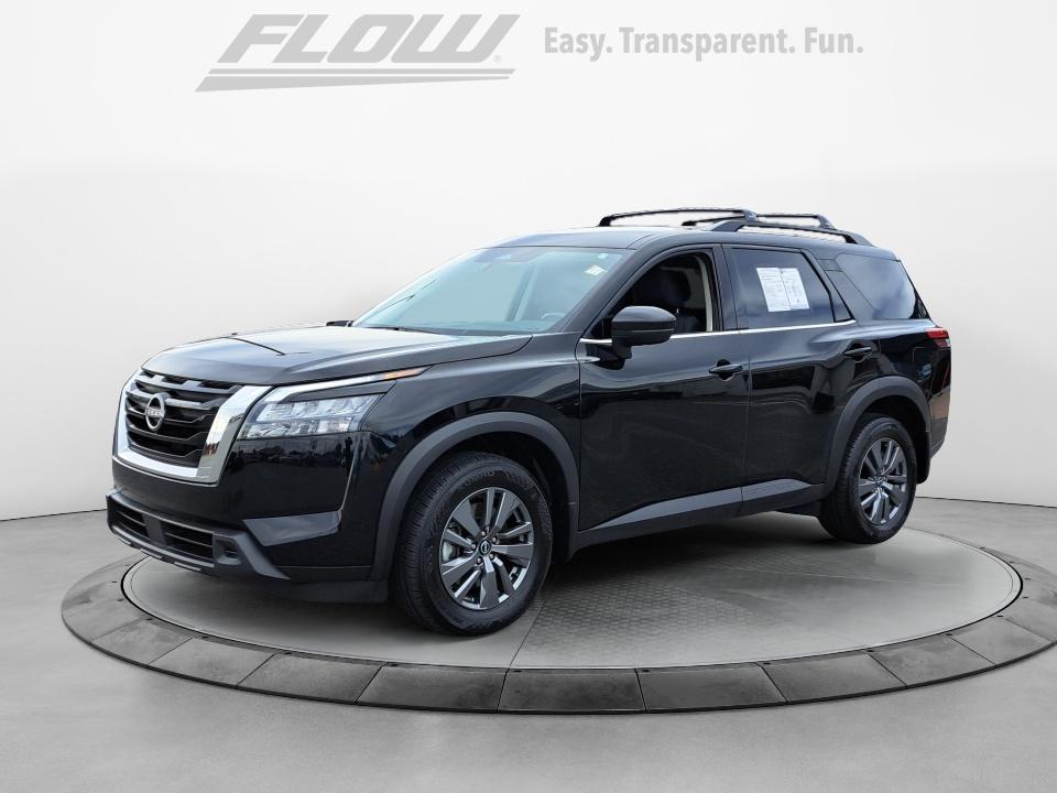 Used 2025 Nissan Pathfinder SUV