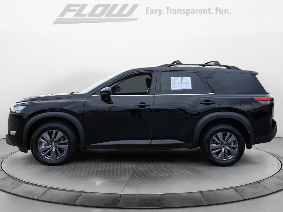 Used 2025 Nissan Pathfinder SUV