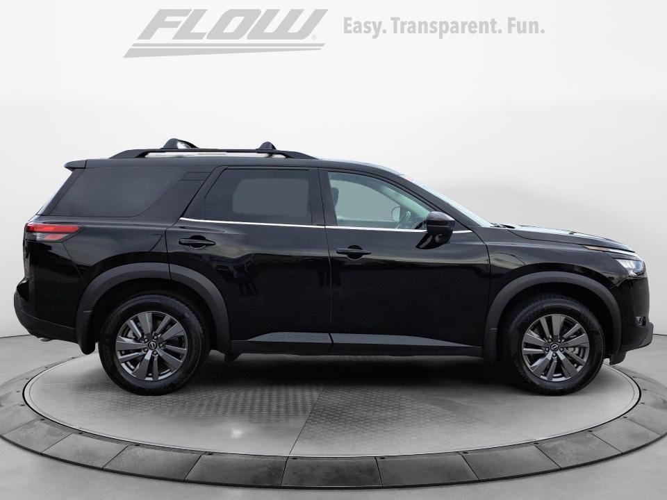 Used 2025 Nissan Pathfinder SUV