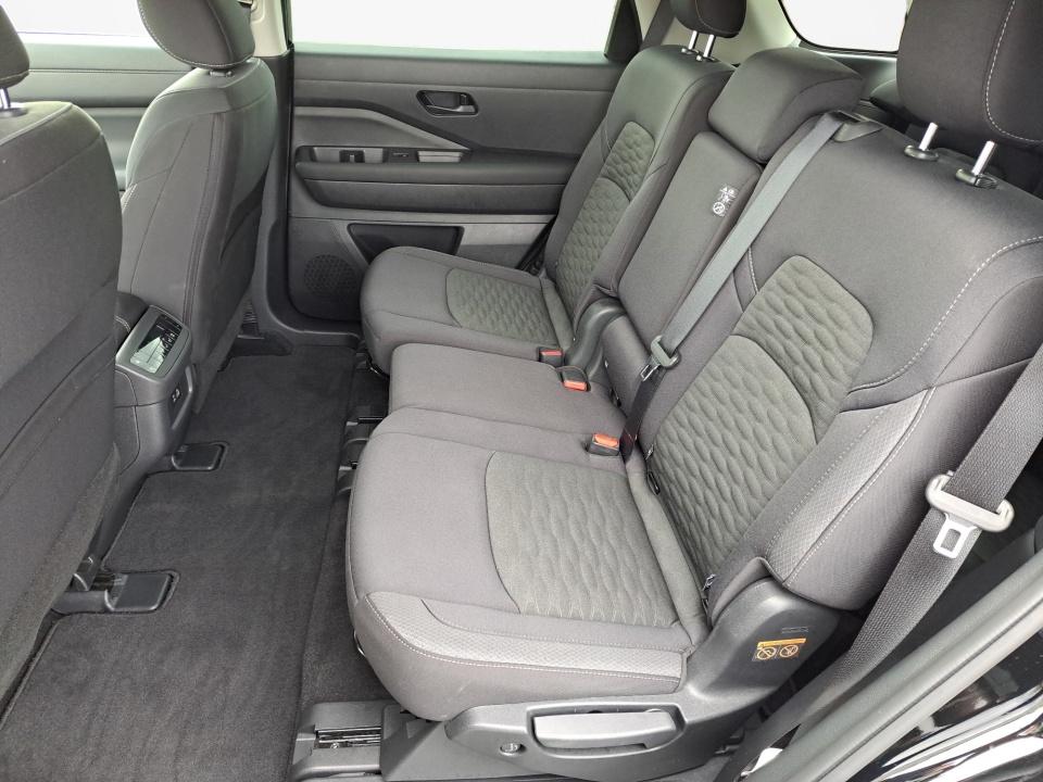 Used 2025 Nissan Pathfinder SUV