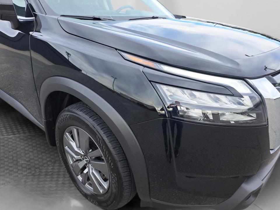 Used 2025 Nissan Pathfinder SUV