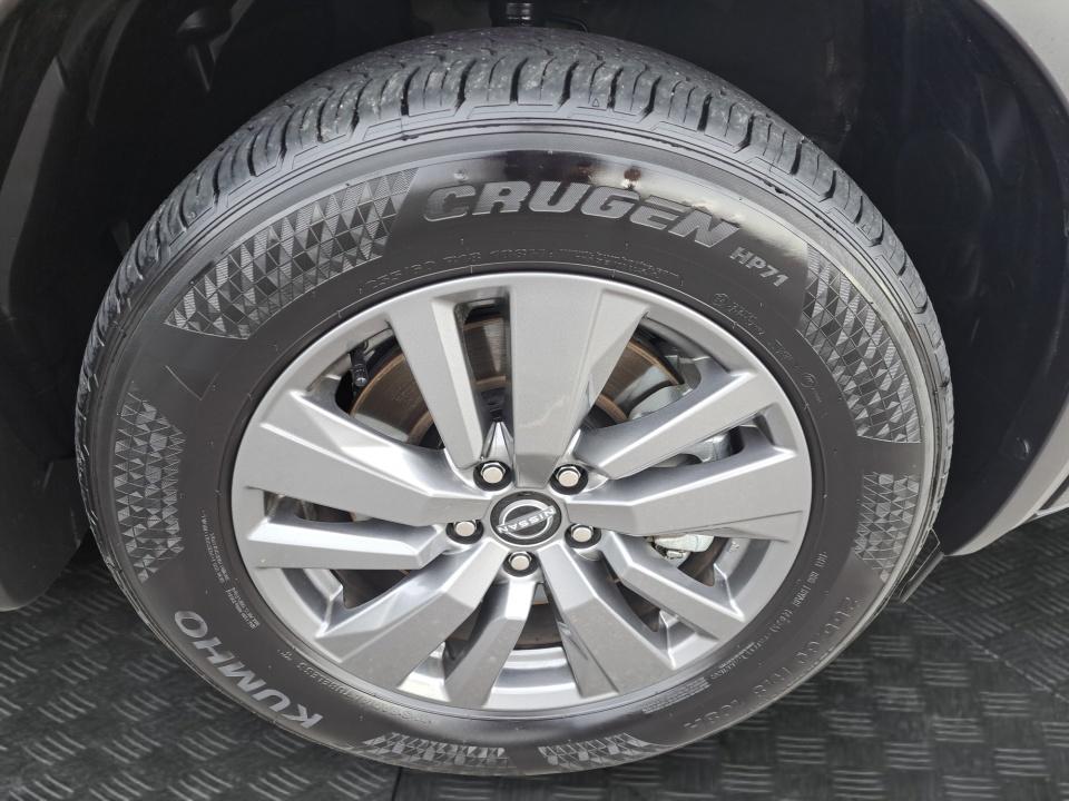 Used 2025 Nissan Pathfinder SUV