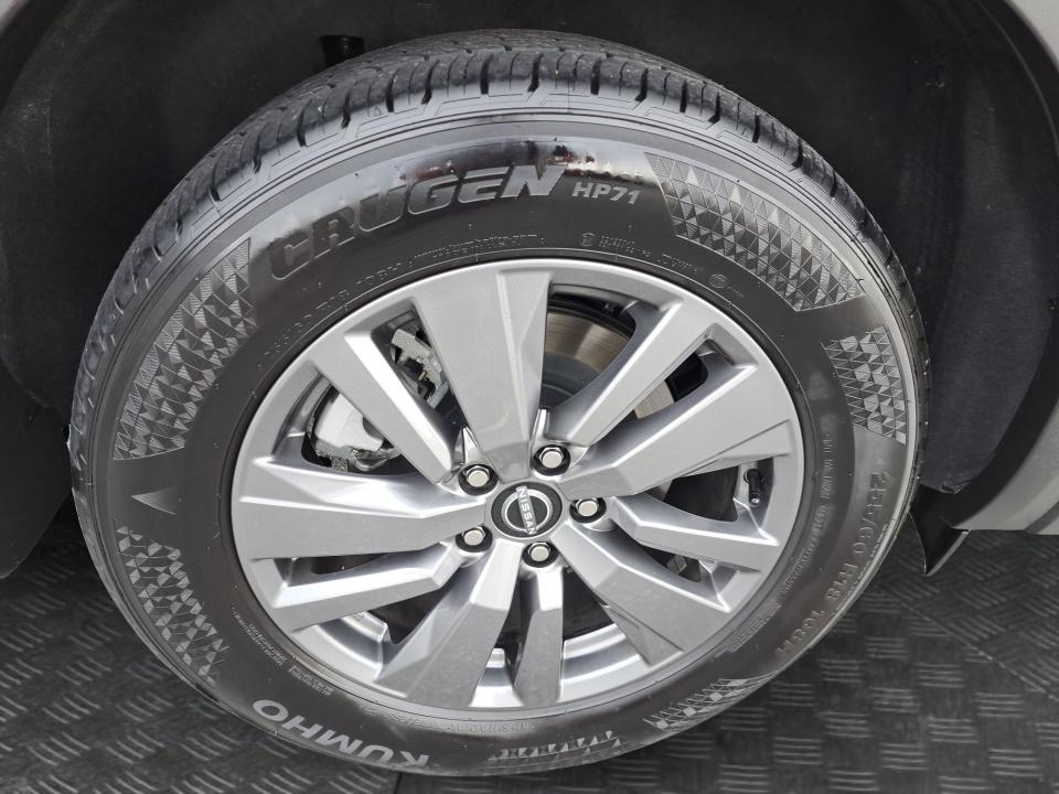 Used 2025 Nissan Pathfinder SUV