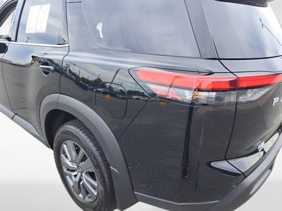 Used 2025 Nissan Pathfinder SUV