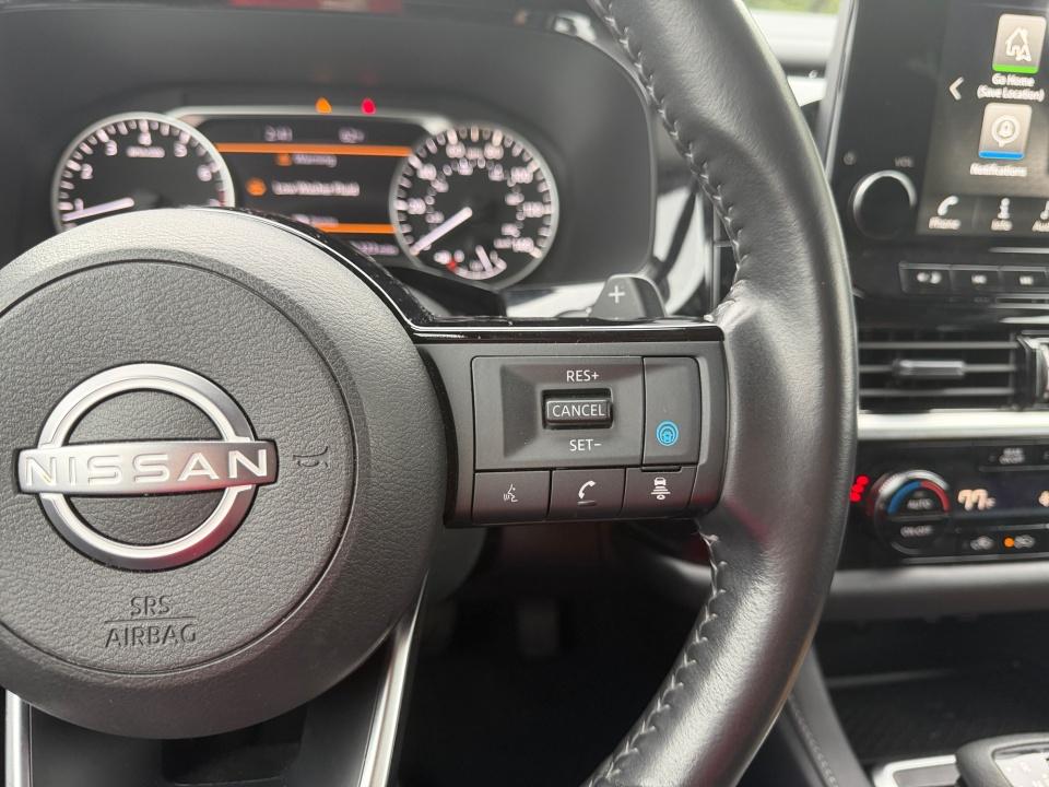 Used 2025 Nissan Pathfinder SUV