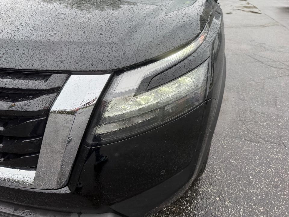 Used 2025 Nissan Pathfinder SUV