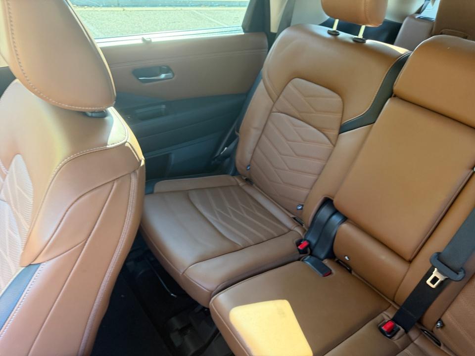 Used 2024 Nissan Pathfinder SUV