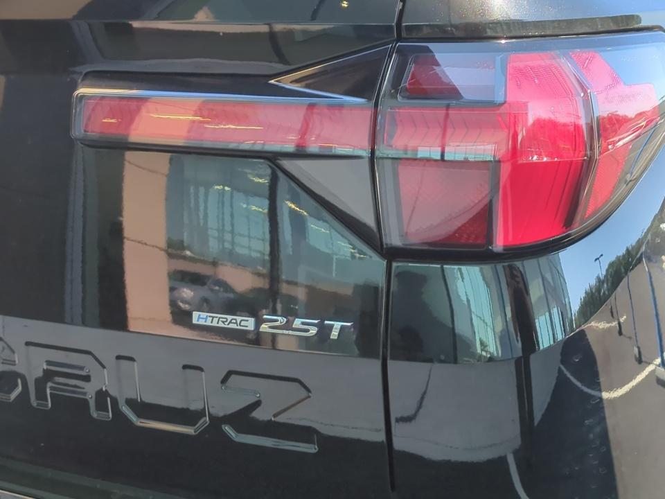 Used 2023 Hyundai Santa Cruz Truck