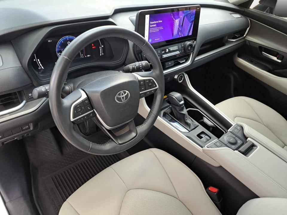 Used 2024 Toyota Grand Highlander SUV