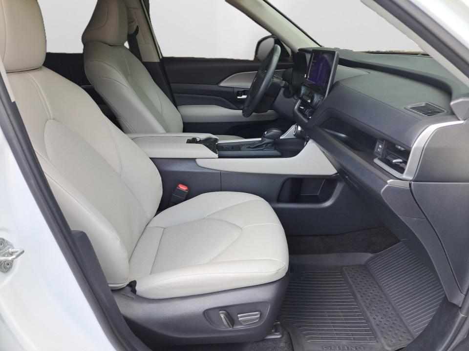 Used 2024 Toyota Grand Highlander SUV