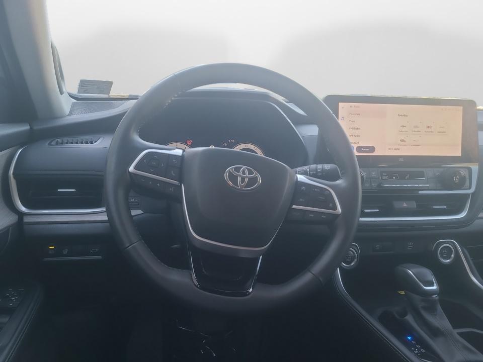 Used 2024 Toyota Grand Highlander SUV