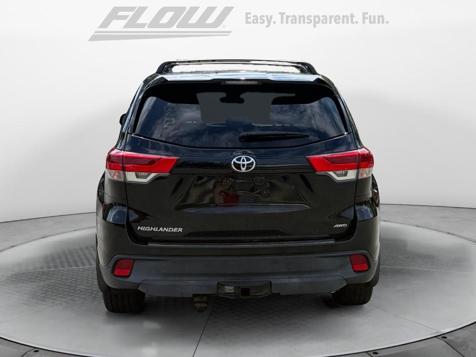 Used 2017 Toyota Highlander SUV
