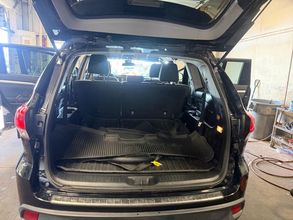 Used 2017 Toyota Highlander SUV