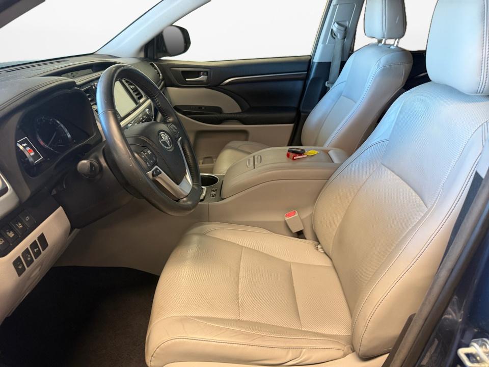 Used 2015 Toyota Highlander SUV