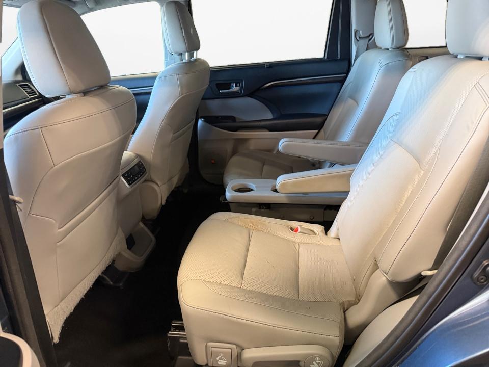 Used 2015 Toyota Highlander SUV