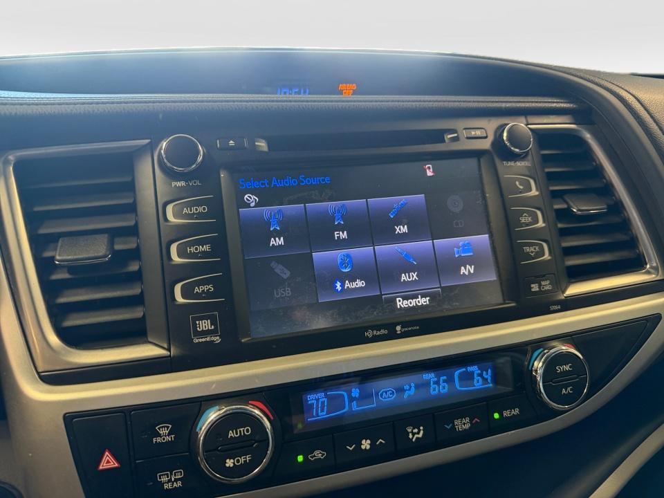 Used 2015 Toyota Highlander SUV