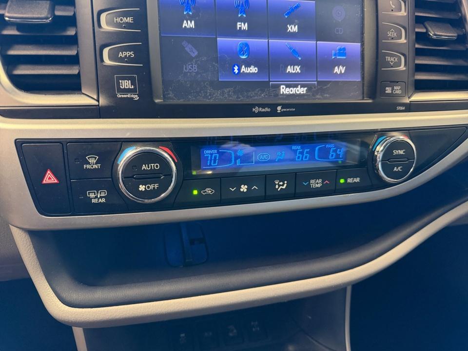 Used 2015 Toyota Highlander SUV