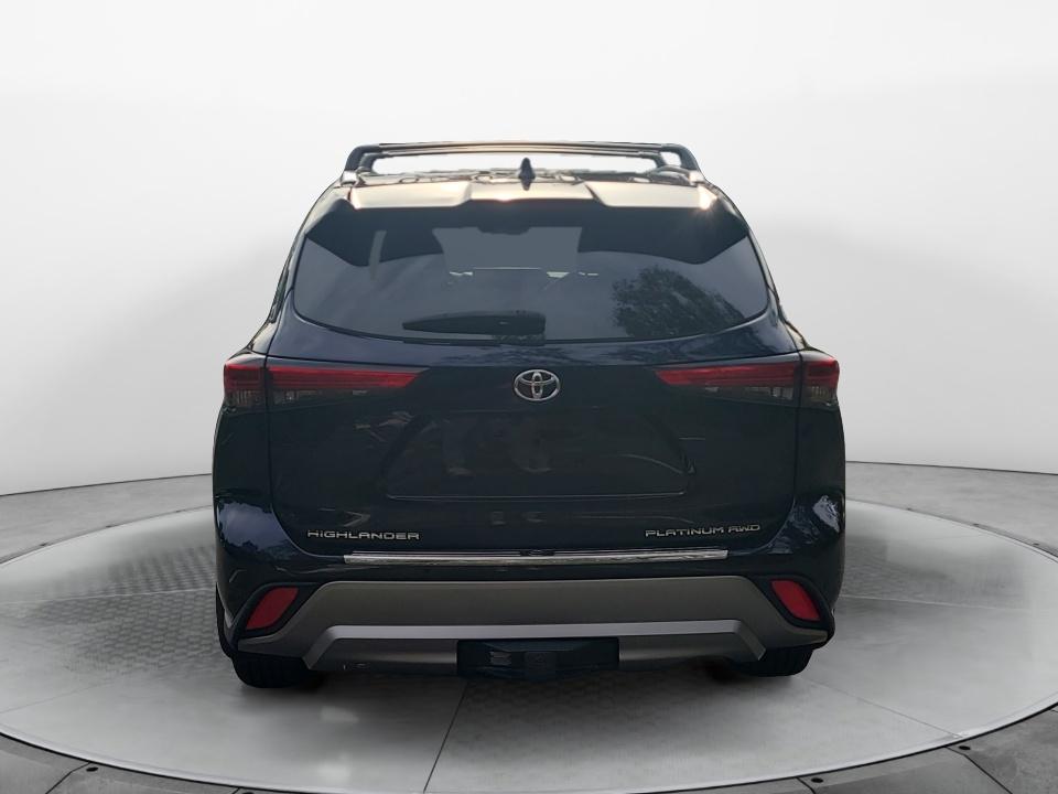 Used 2021 Toyota Highlander SUV