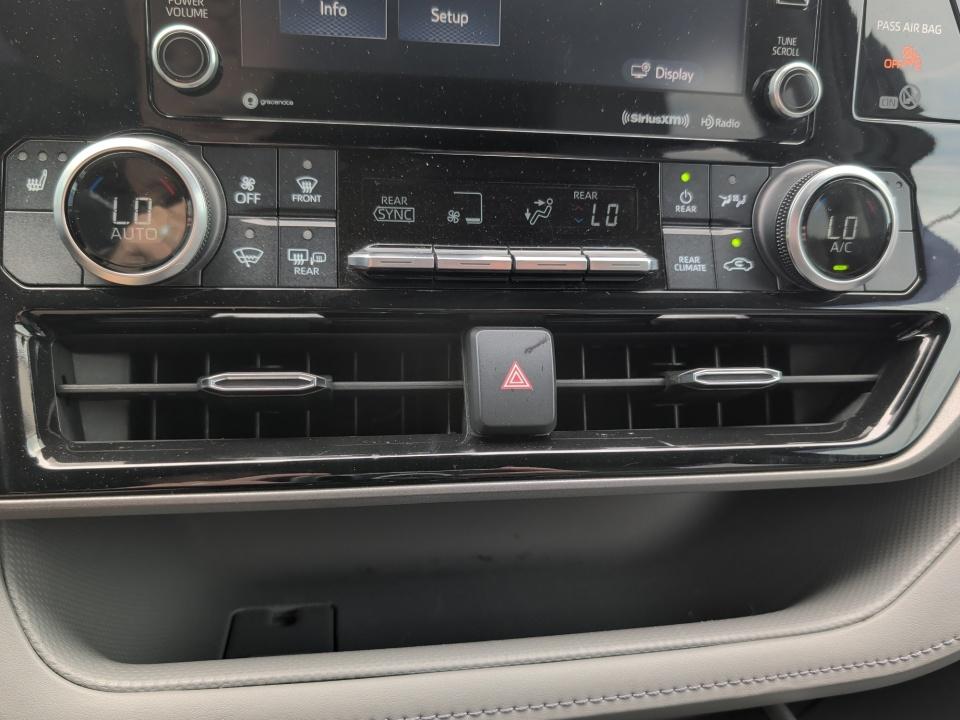 Used 2021 Toyota Highlander SUV