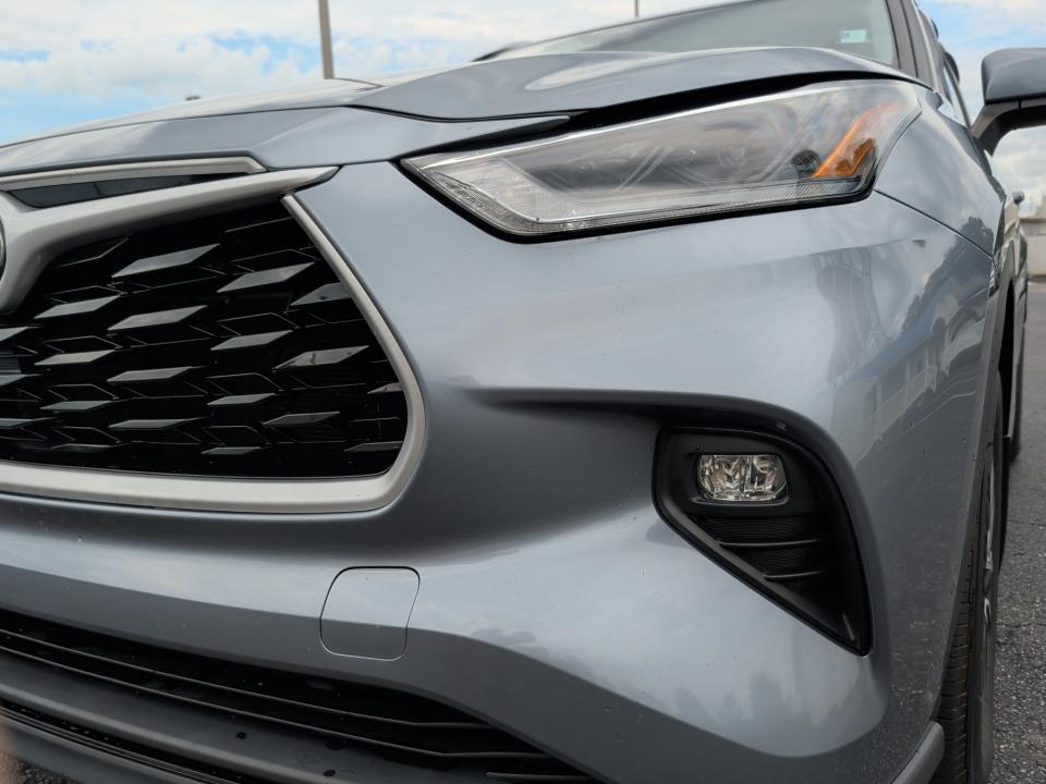 Used 2021 Toyota Highlander SUV