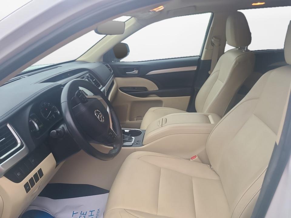 Used 2018 Toyota Highlander Hybrid SUV