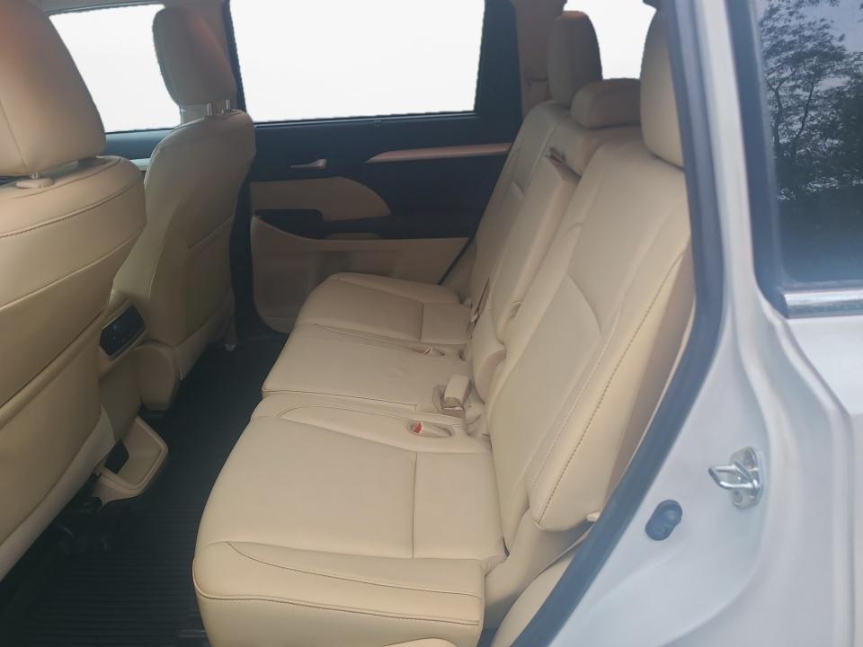 Used 2018 Toyota Highlander Hybrid SUV