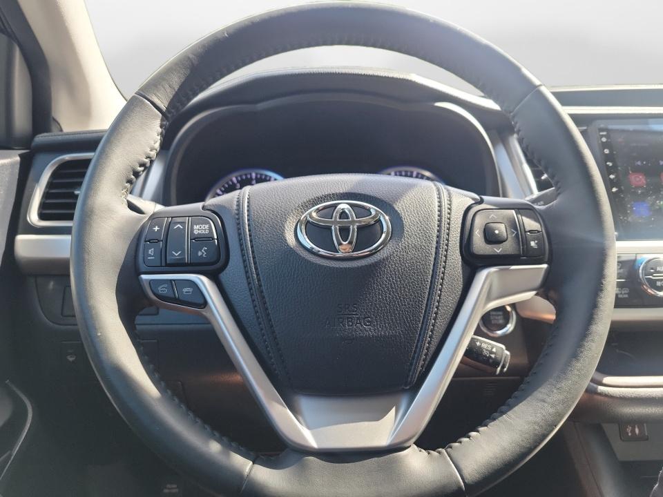 Used 2014 Toyota Highlander SUV