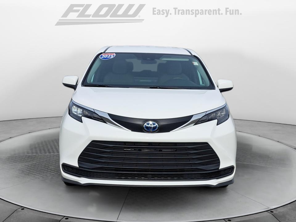 Used 2025 Toyota Sienna Van