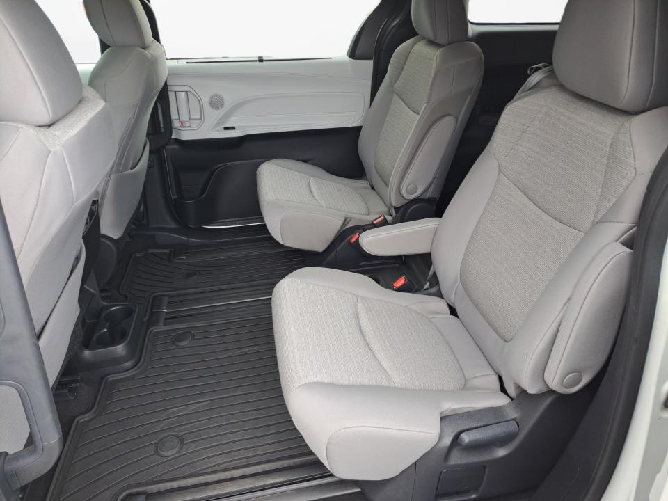 Used 2025 Toyota Sienna Van