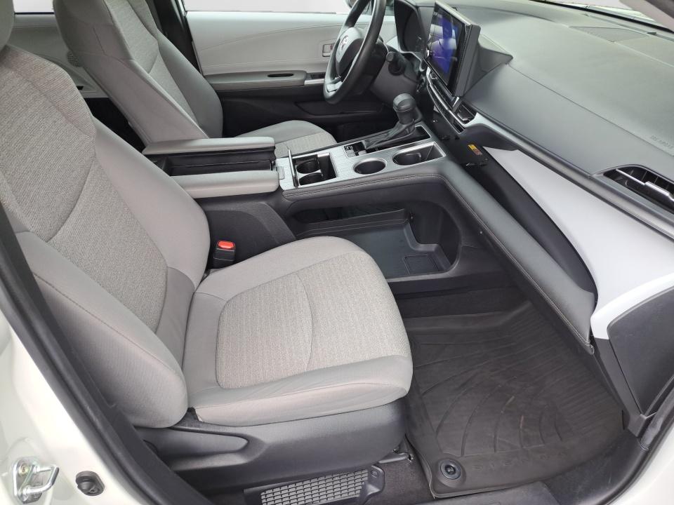Used 2025 Toyota Sienna Van