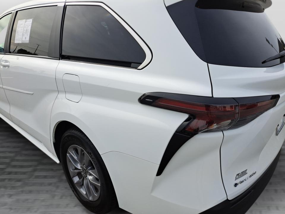 Used 2025 Toyota Sienna Van