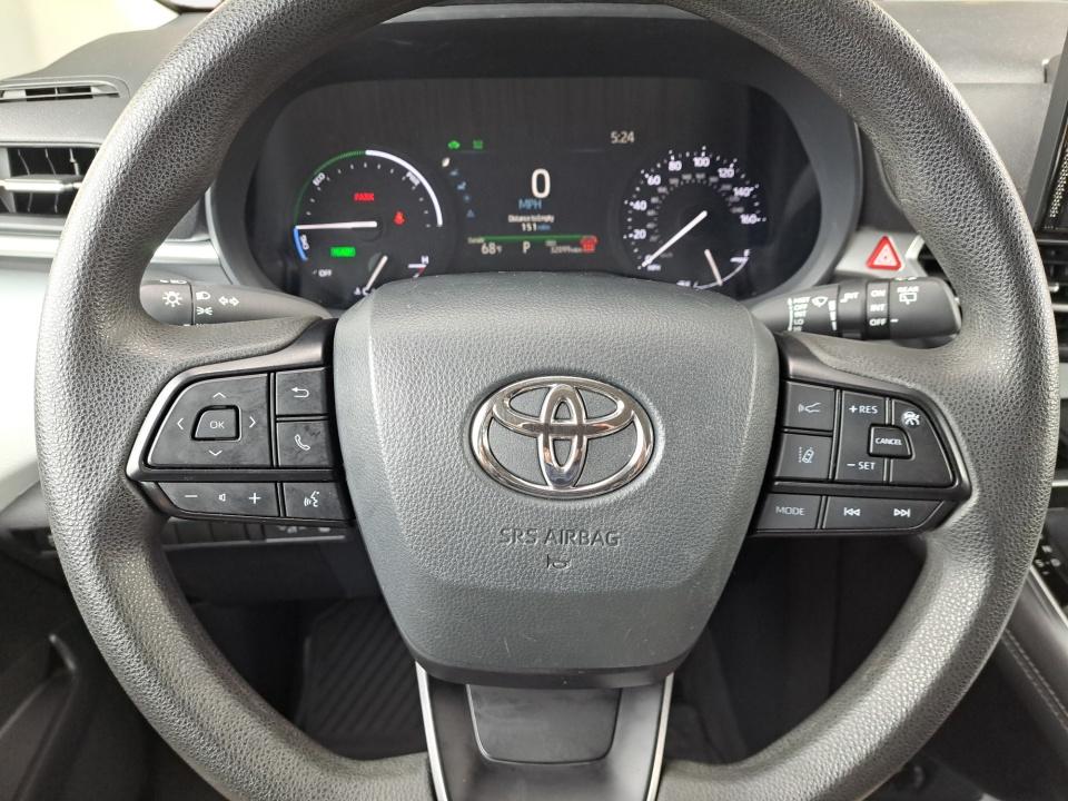 Used 2025 Toyota Sienna Van