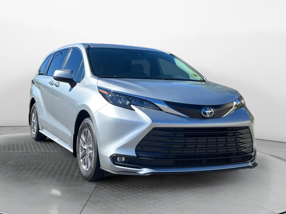 2025 Toyota Sienna