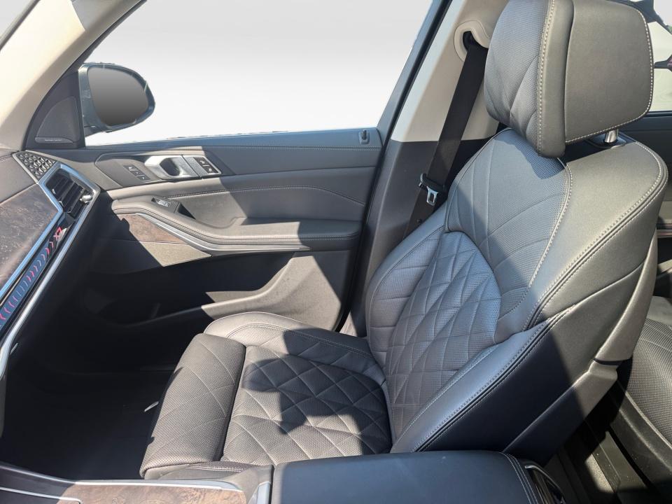 Used 2023 BMW X7 SUV