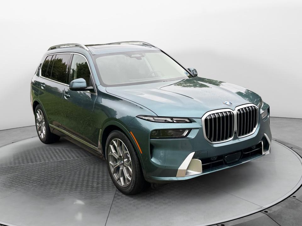Blue 2027 BMW X7 SUV / Crossover All-Wheel Drive Automatic