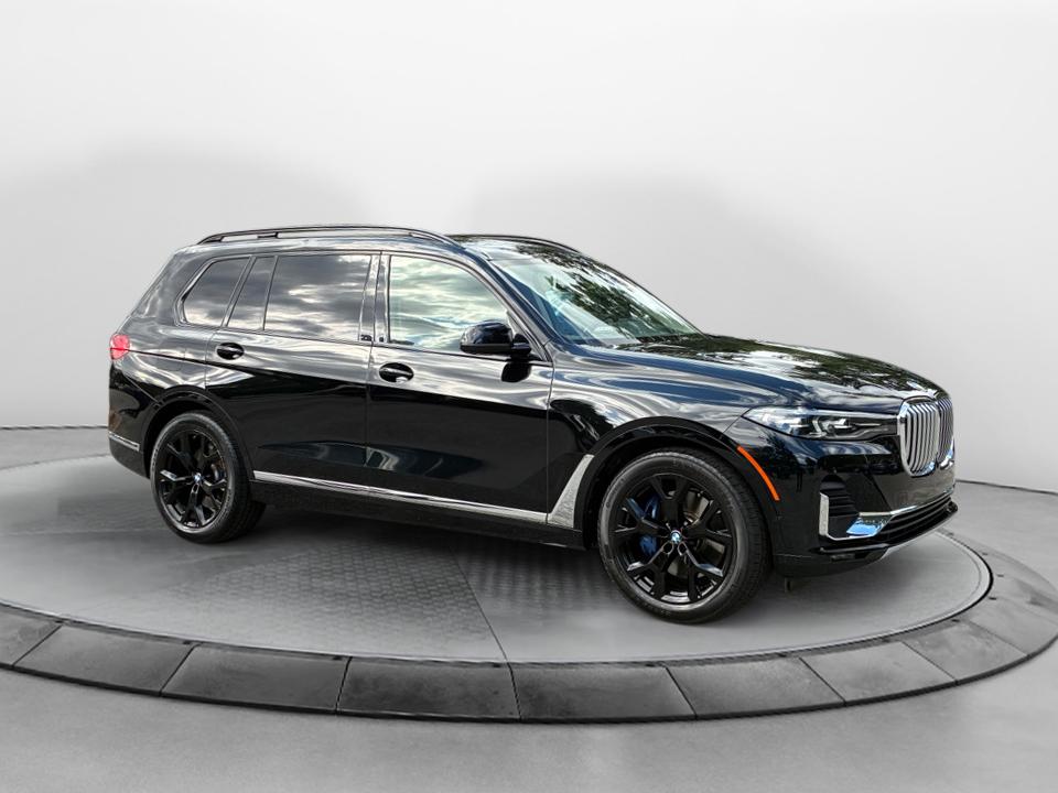  2022 BMW X7 xDrive40i AWD   