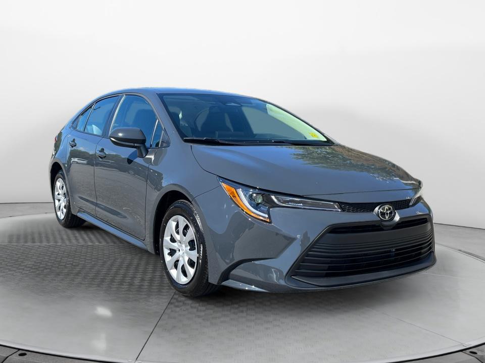Black 2026 Toyota Corolla Sedan Front-Wheel Drive Automatic